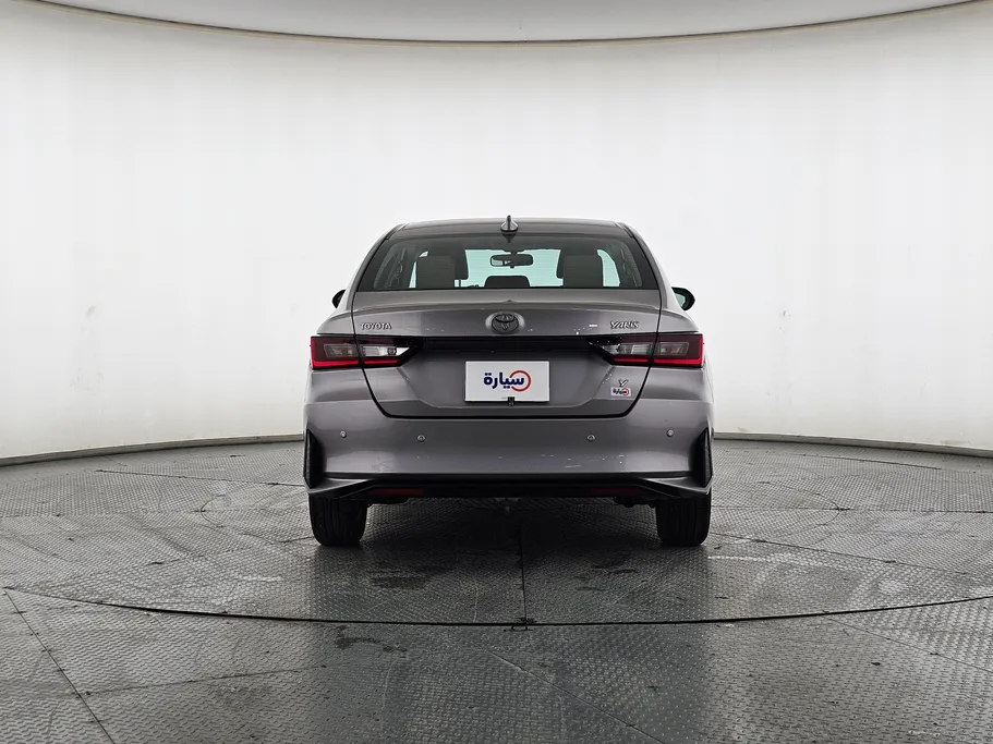 2023 Toyota Yaris  Y 