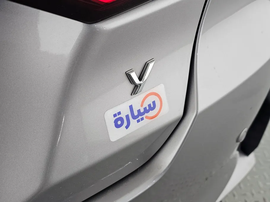 2023 Toyota Yaris  Y 