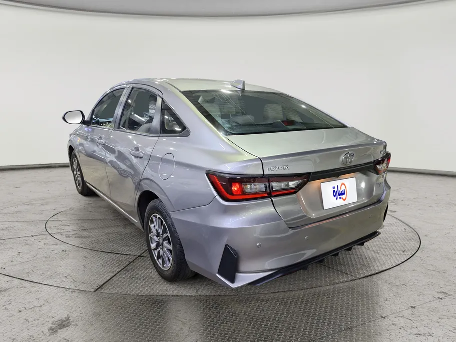 تويوتا يارس Y 2023 