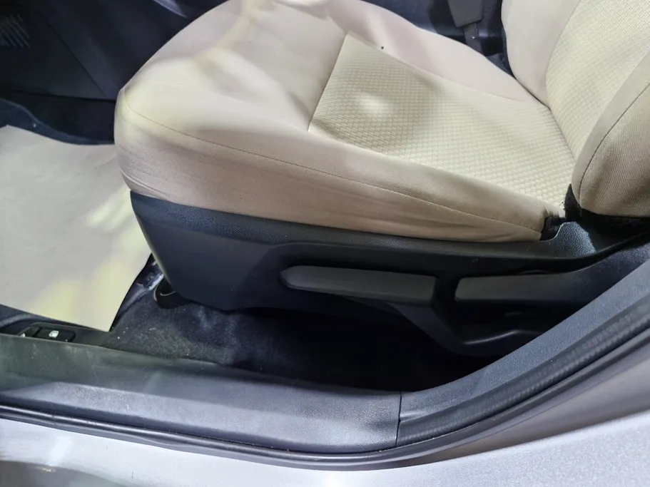 تويوتا يارس Y 2023 