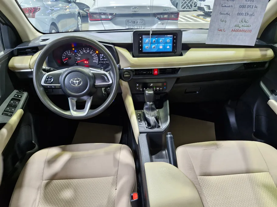 تويوتا يارس Y 2023 