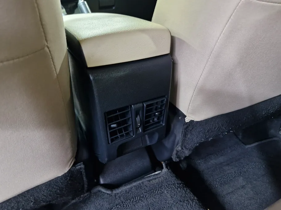 تويوتا يارس Y 2023 