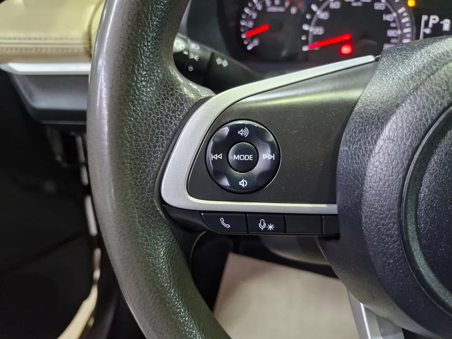 تويوتا يارس Y 2023 