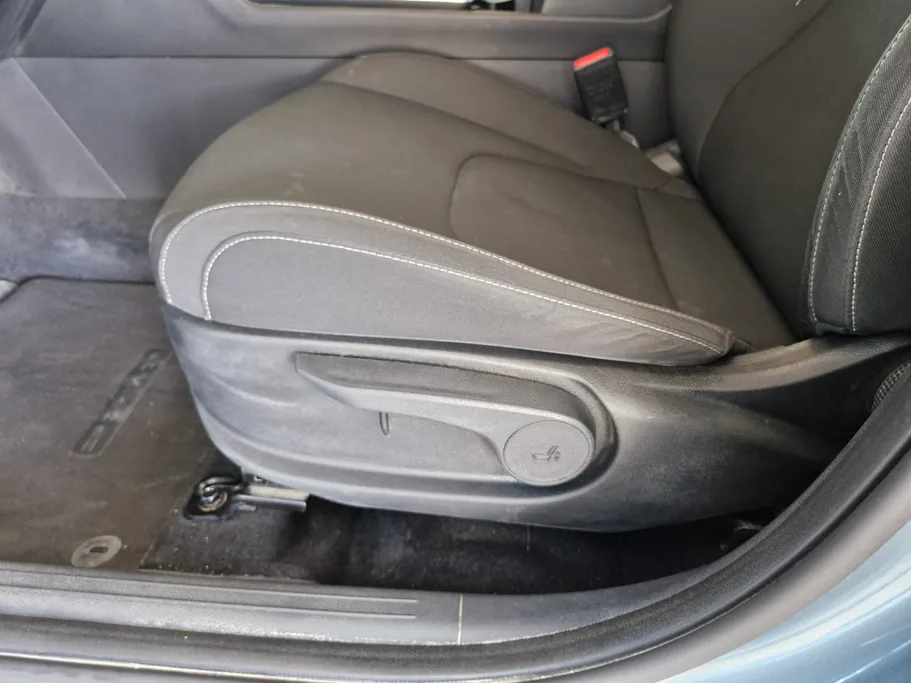 2024 Kia Sportage GL 