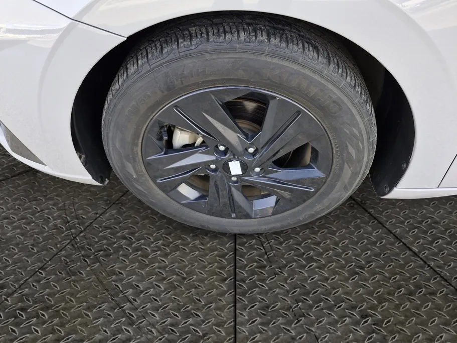 هيونداي أفانتي  2023 