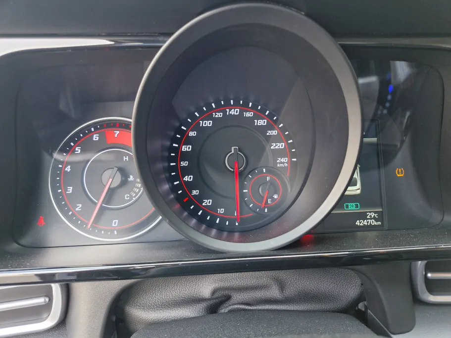 هيونداي أفانتي  2023 