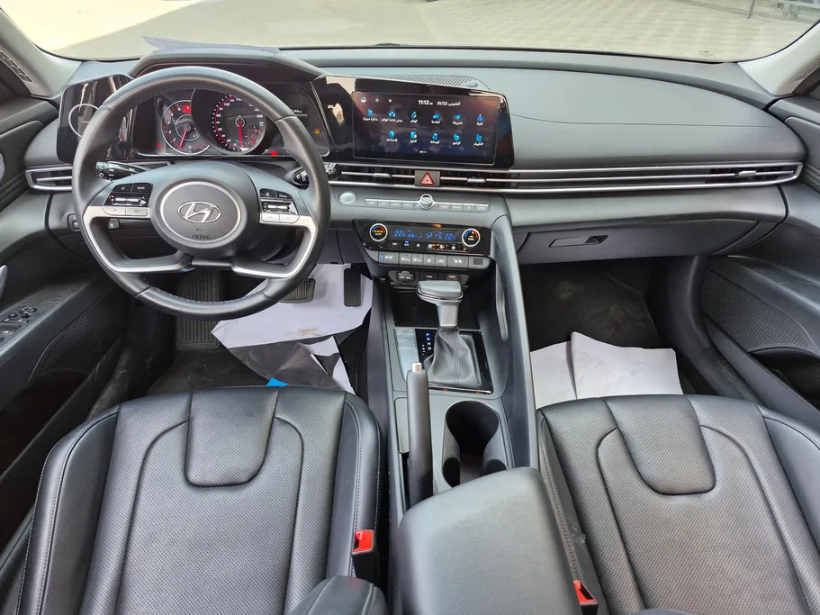 هيونداي أفانتي  2023 