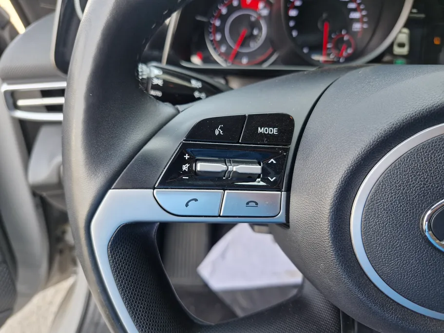 هيونداي أفانتي  2023 