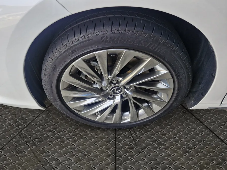 لكزس ES 350 DD 2025 