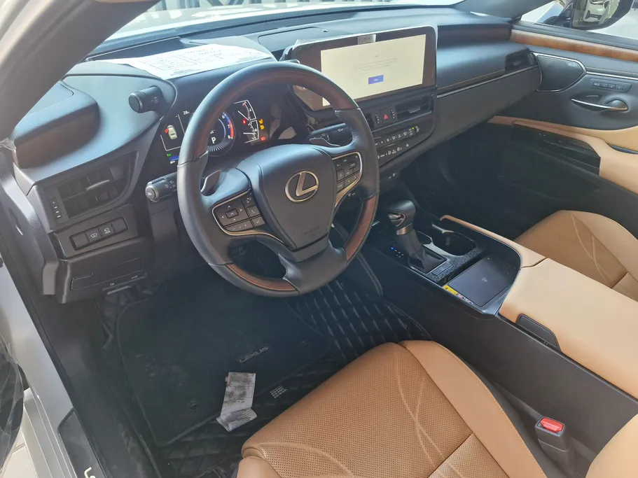 لكزس ES 350 DD 2025 