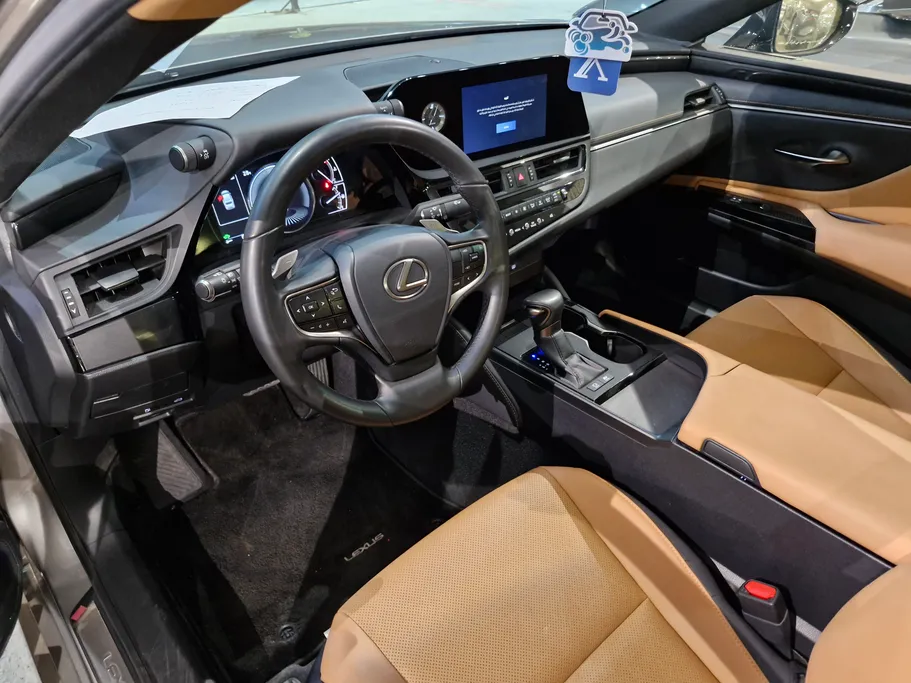 2023 Lexus ES 300 AH Hybrid  