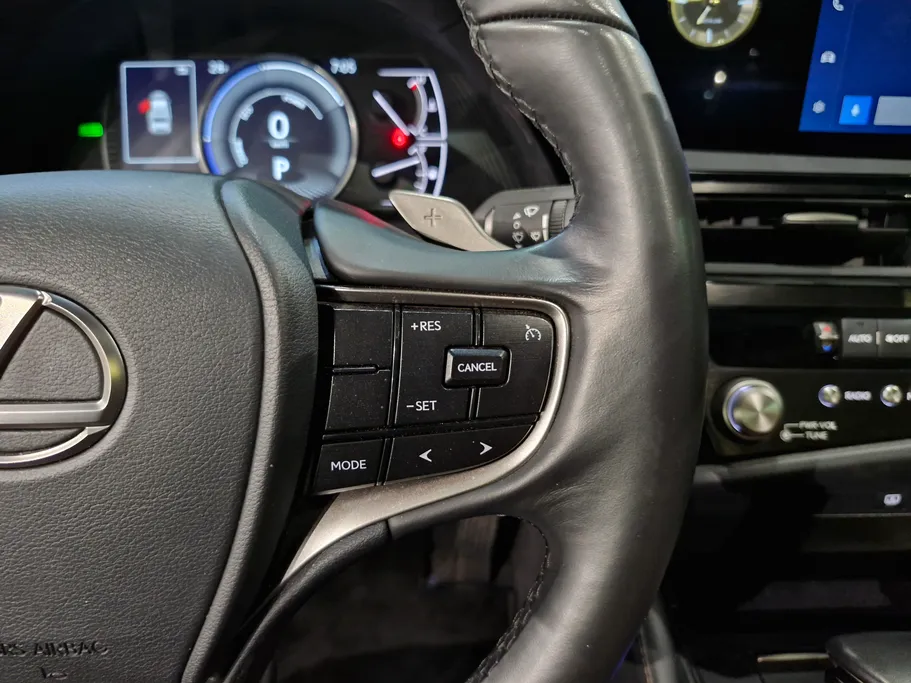 2023 Lexus ES 300 AH Hybrid  