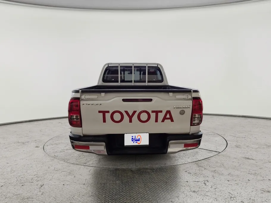 تويوتا هايلكس XL 2022 