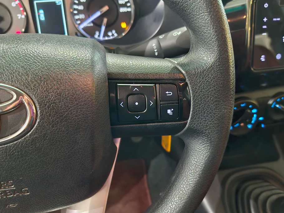 تويوتا هايلكس XL 2022 