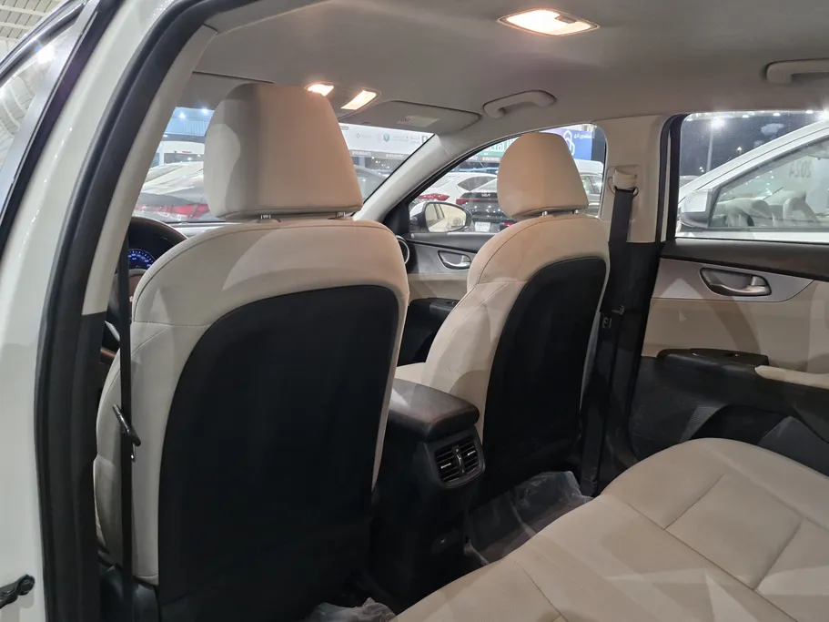 كيا سيراتو LX 2022 