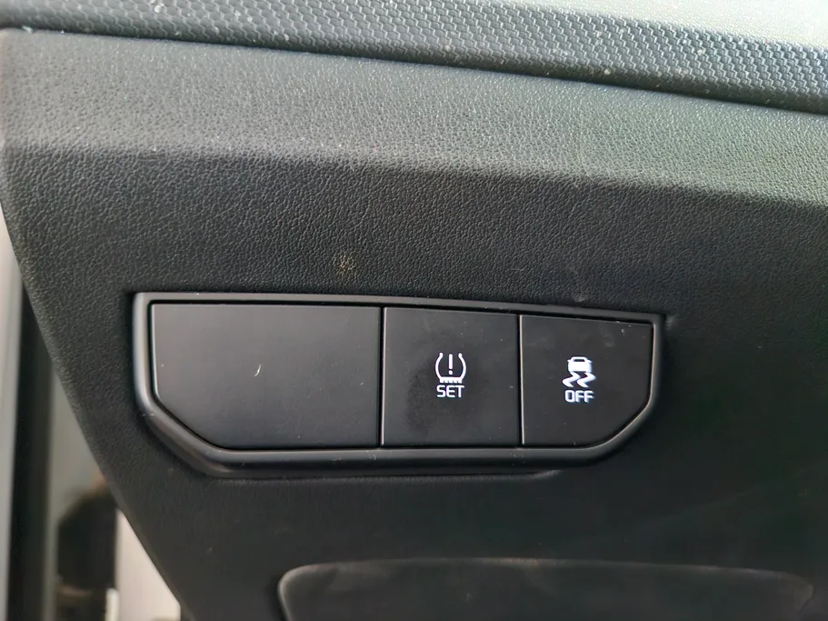 2024 Kia K3 GL Retail 