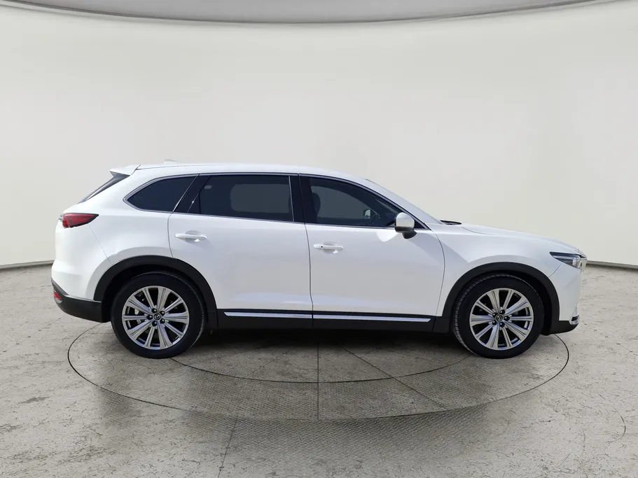 مازدا سى اكس 9 Signature 2022 