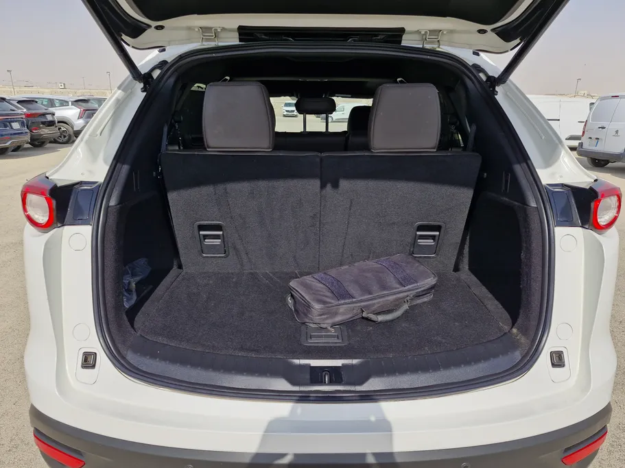 مازدا سى اكس 9 Signature 2022 