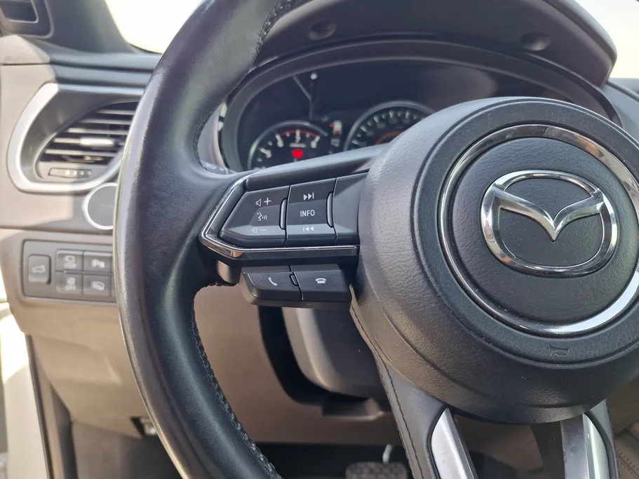 مازدا سى اكس 9 Signature 2022 