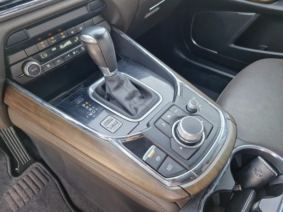 مازدا سى اكس 9 Signature 2022 