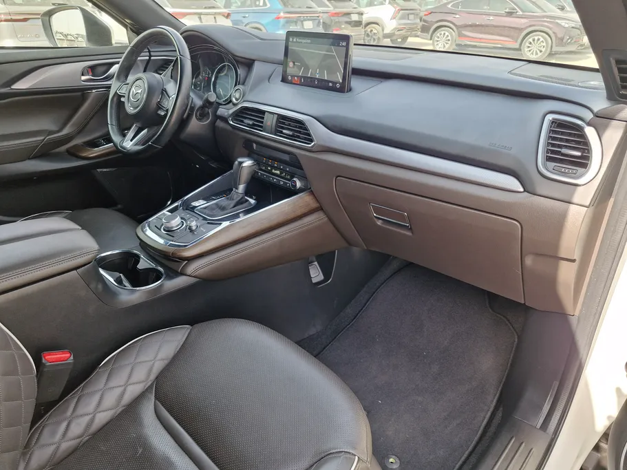 مازدا سى اكس 9 Signature 2022 