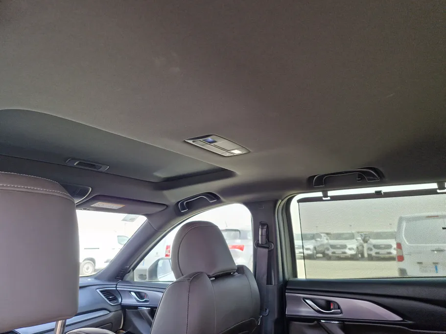 مازدا سى اكس 9 Signature 2022 