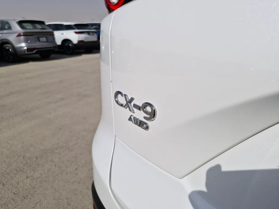 مازدا سى اكس 9 Signature 2022 