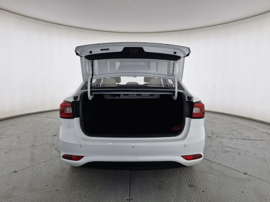 ام جي 5 COM 2022 