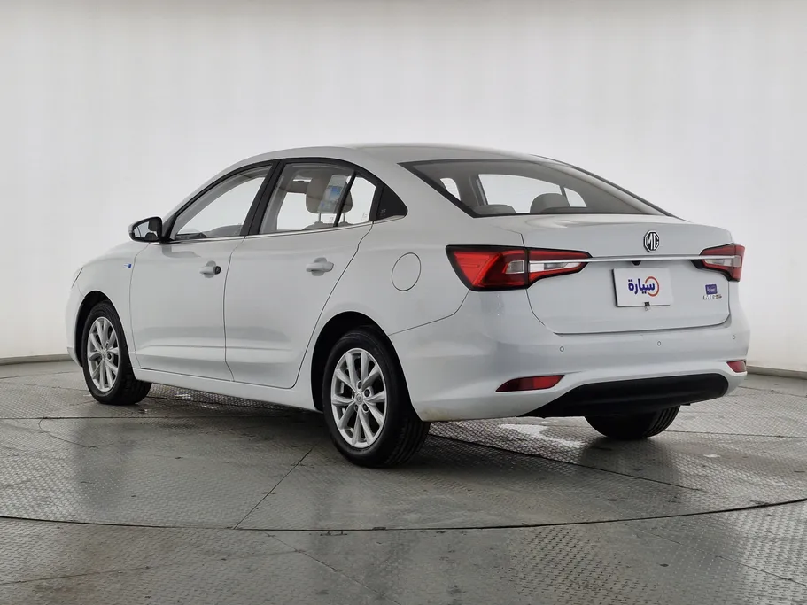 ام جي 5 COM 2022 