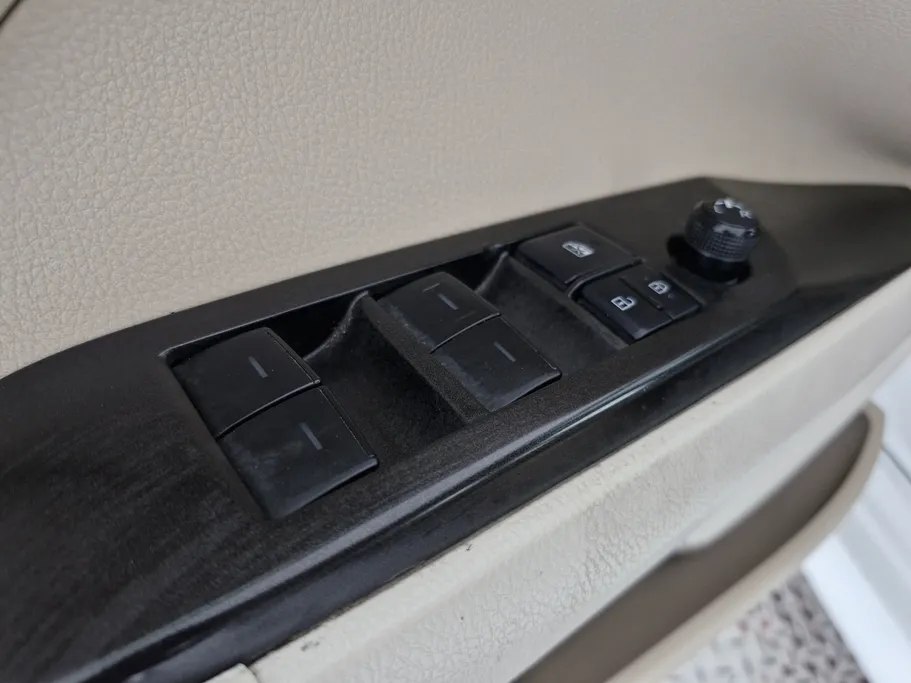 2021 Toyota Camry  LE 