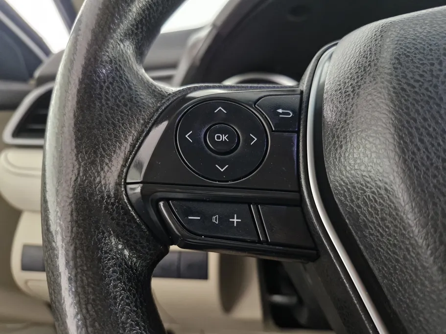 2021 Toyota Camry  LE 