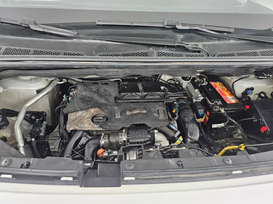 2022 Peugeot Partner Long van 