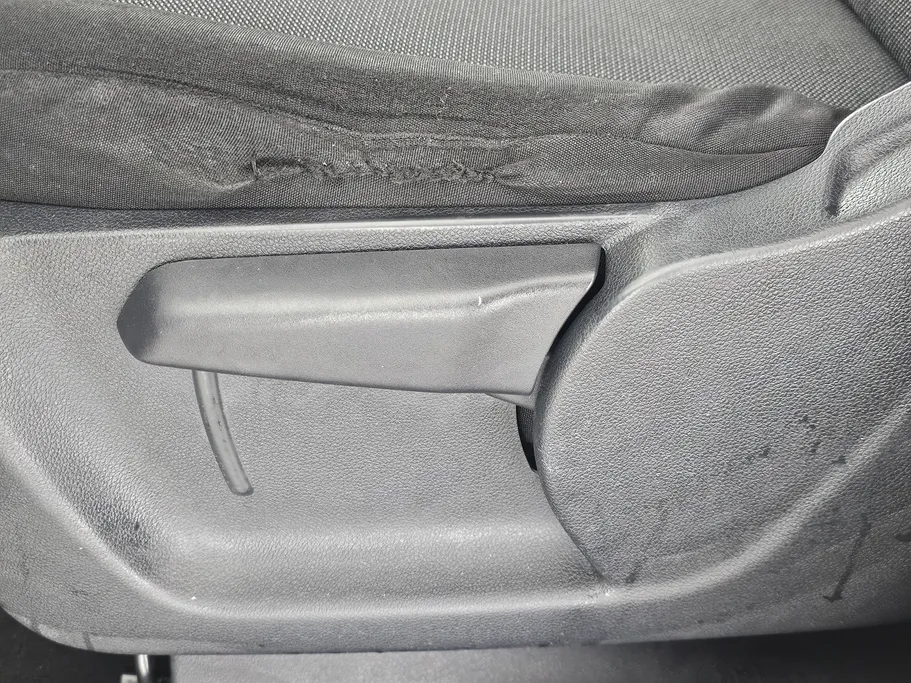 2022 Peugeot Partner Long van 