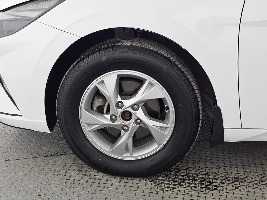 2022 Hyundai Elantra Fleet 