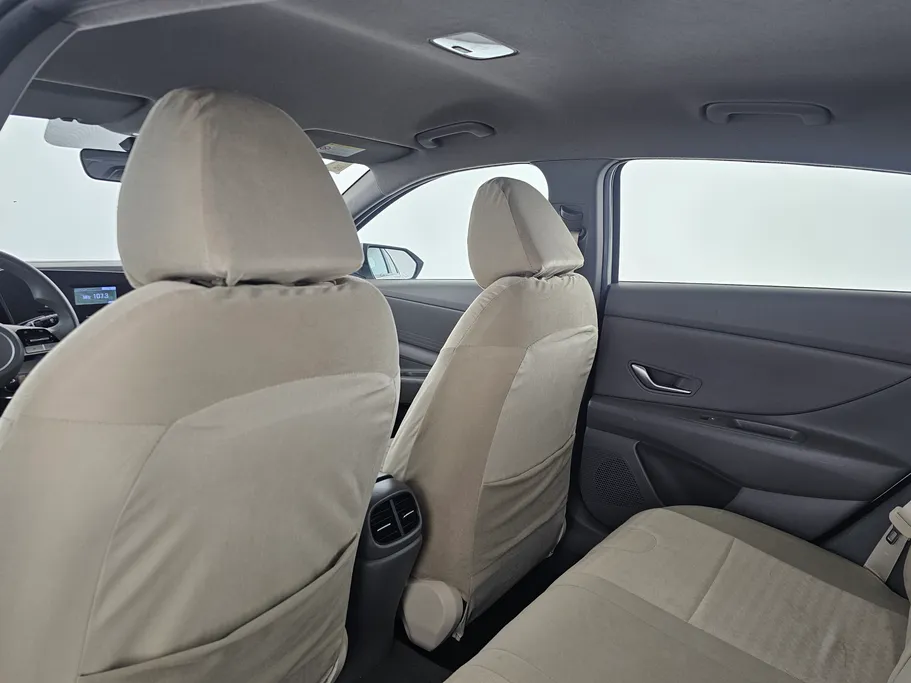 2022 Hyundai Elantra Fleet 