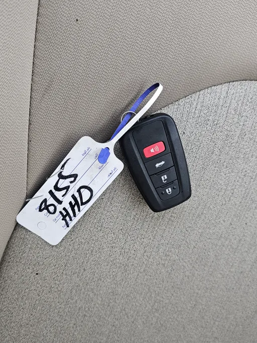 2021 تويوتا Camry  LE 