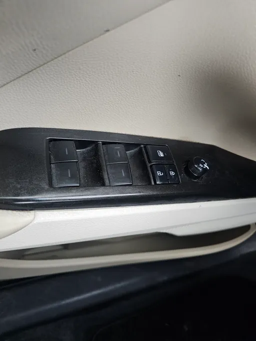 2021 تويوتا Camry  LE 