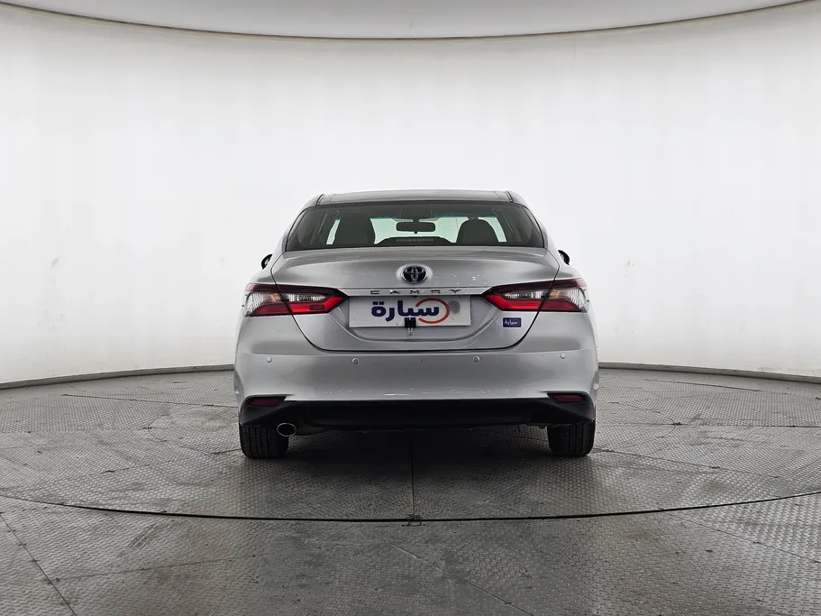 2021 تويوتا Camry  LE 