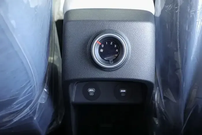 كيا كارينز GL 2026 