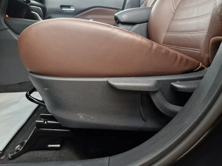 نيسان كيكس SL 2024 