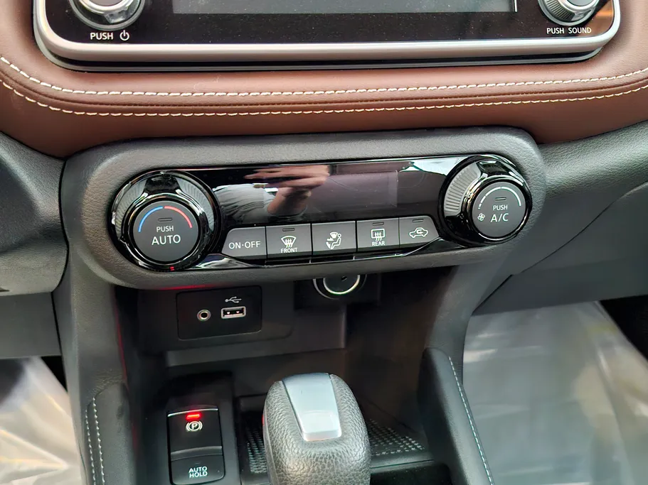 نيسان كيكس SL 2024 