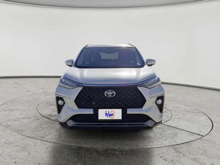 تويوتا فيلوز GLX 2024 