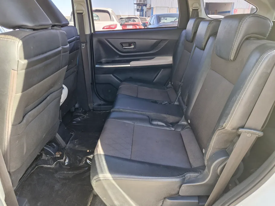 تويوتا فيلوز GLX 2024 