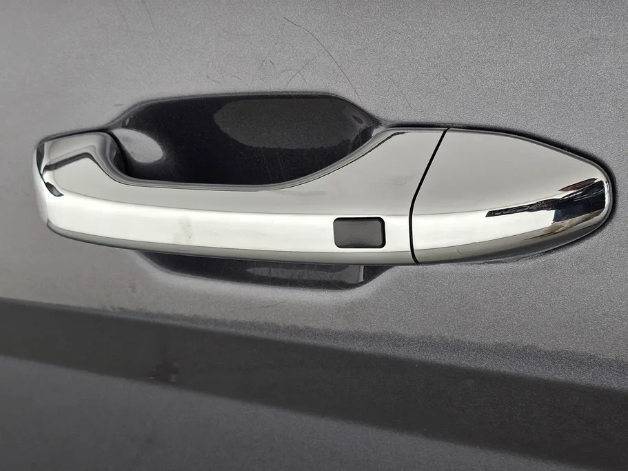 2023 Hyundai Creta Comfort (Two Tone) 