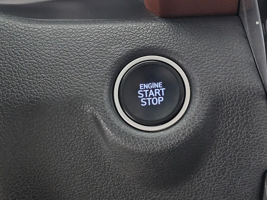 2023 Hyundai Creta Comfort (Two Tone) 