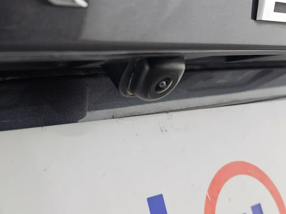 2023 Hyundai Creta Comfort (Two Tone) 