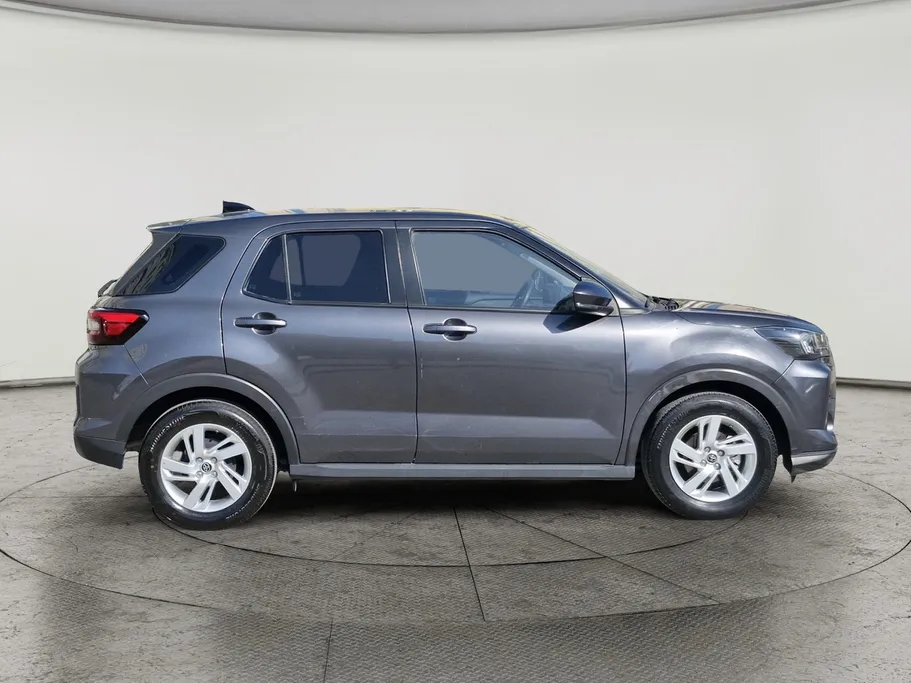 2024 Toyota Raize XLE 