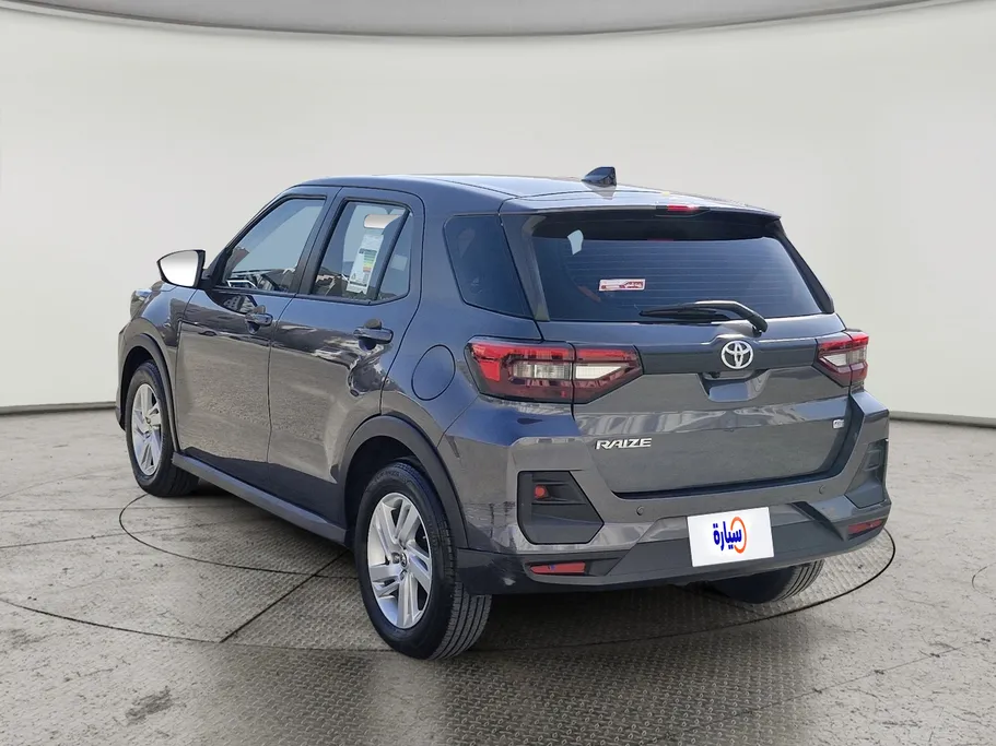2024 Toyota Raize XLE 
