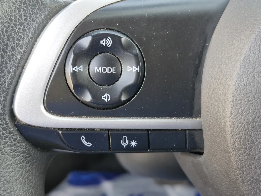 2024 Toyota Raize XLE 