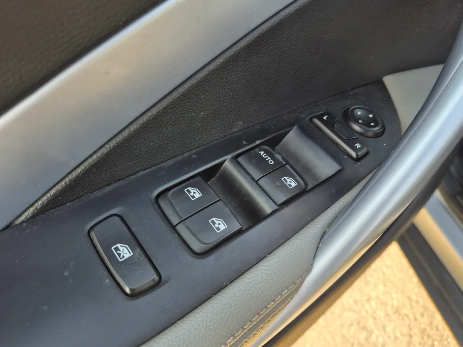 2023 Chevrolet Groove LT 